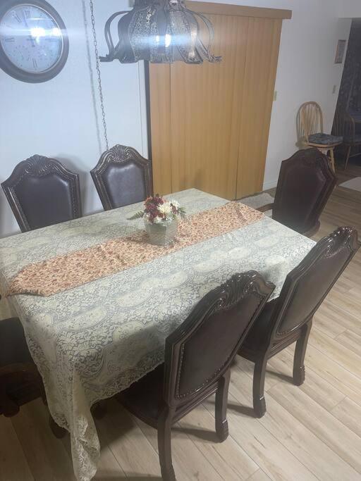 4 Bedroom Home-Casino-State Farm Stadium Only 2 Miles Glendale Ngoại thất bức ảnh